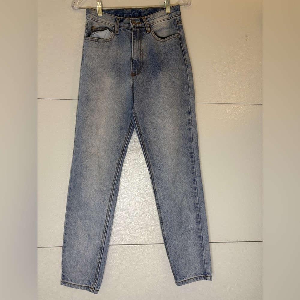 J. Galt (Brandy Melville) Classic Denim Straight Leg Jeans Size Medium